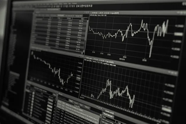 BIS Warns Inflation, Debt, AI Risks Threaten Global Economy BIS Warns Inflation, Debt, AI Risks Threaten Global Economy