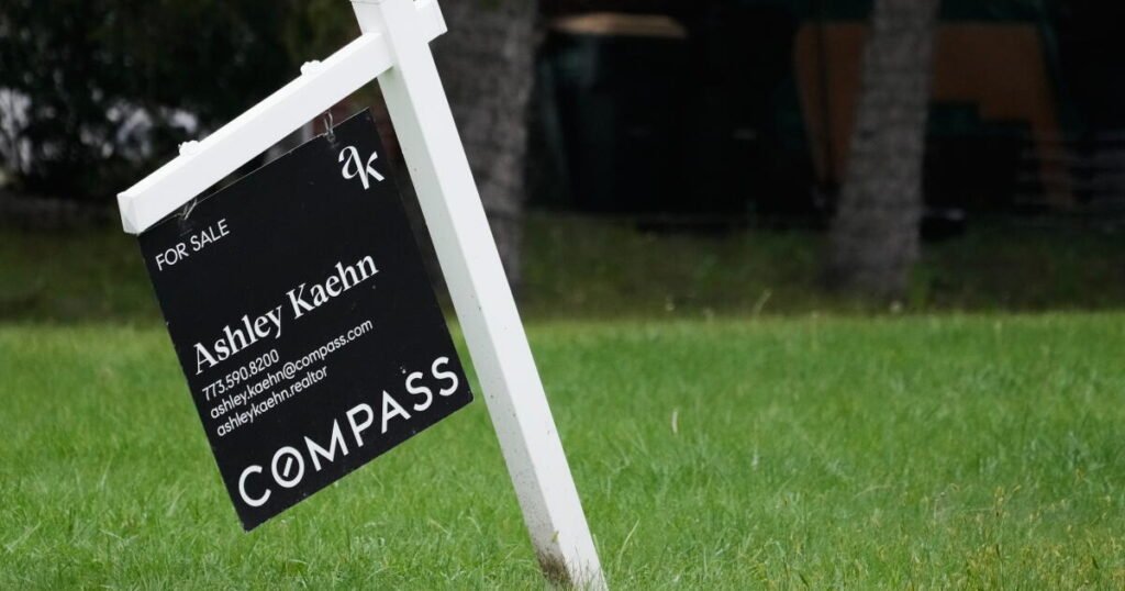 Mortgage rates climb for 5th week, pushing 30-year home loan above 7%
