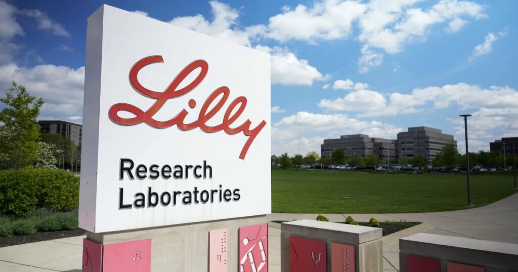 People with Type 2 diabetes lost up to 60 pounds on Lilly’s latest weight loss drug People with Type 2 diabetes lost up to 60 pounds on Lilly’s latest weight loss drug
